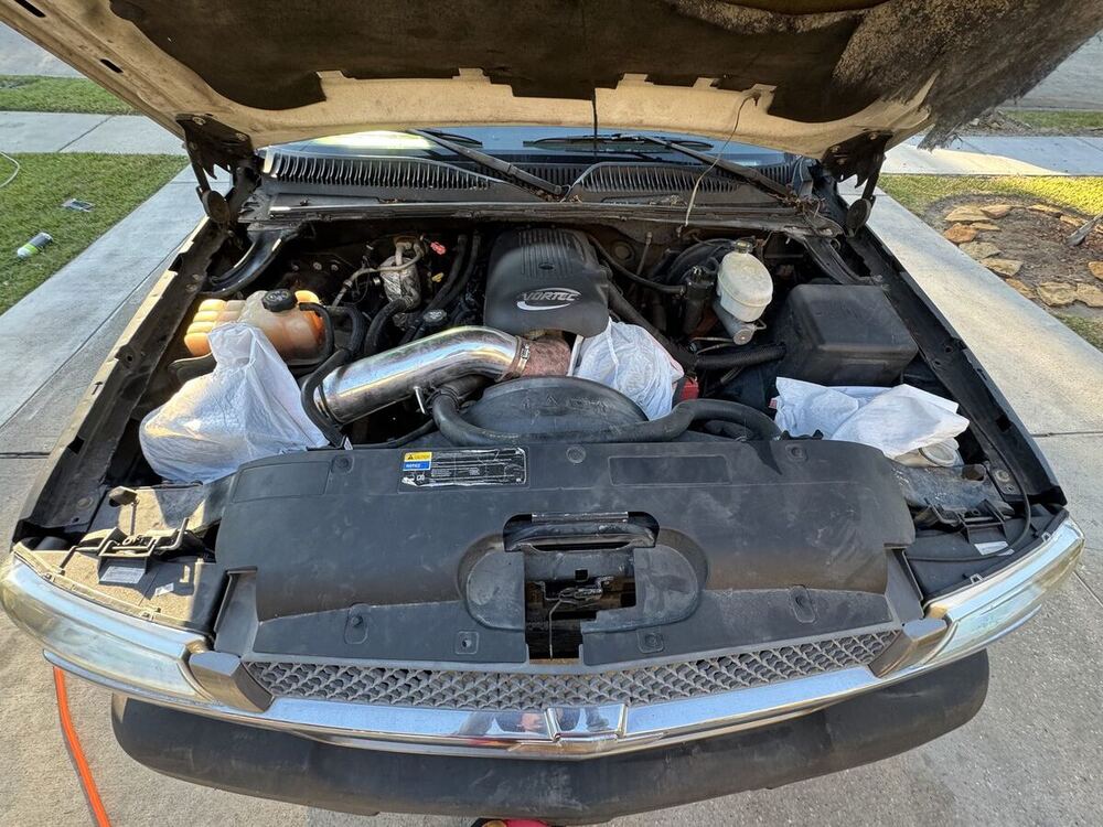 Engine bay detail