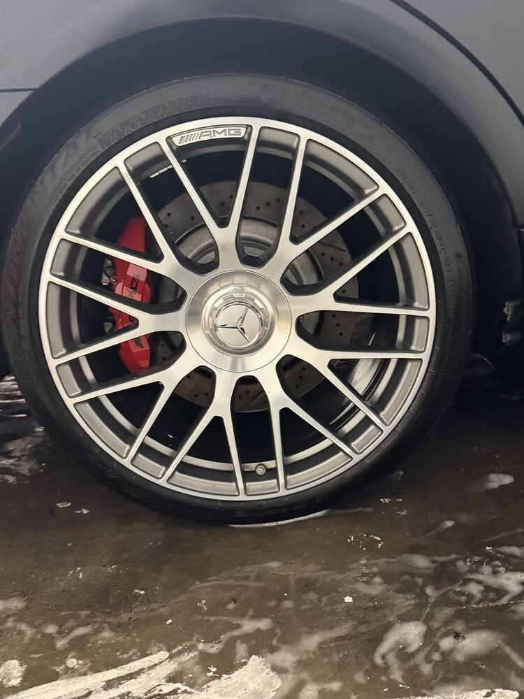 AMG wheel and red caliper